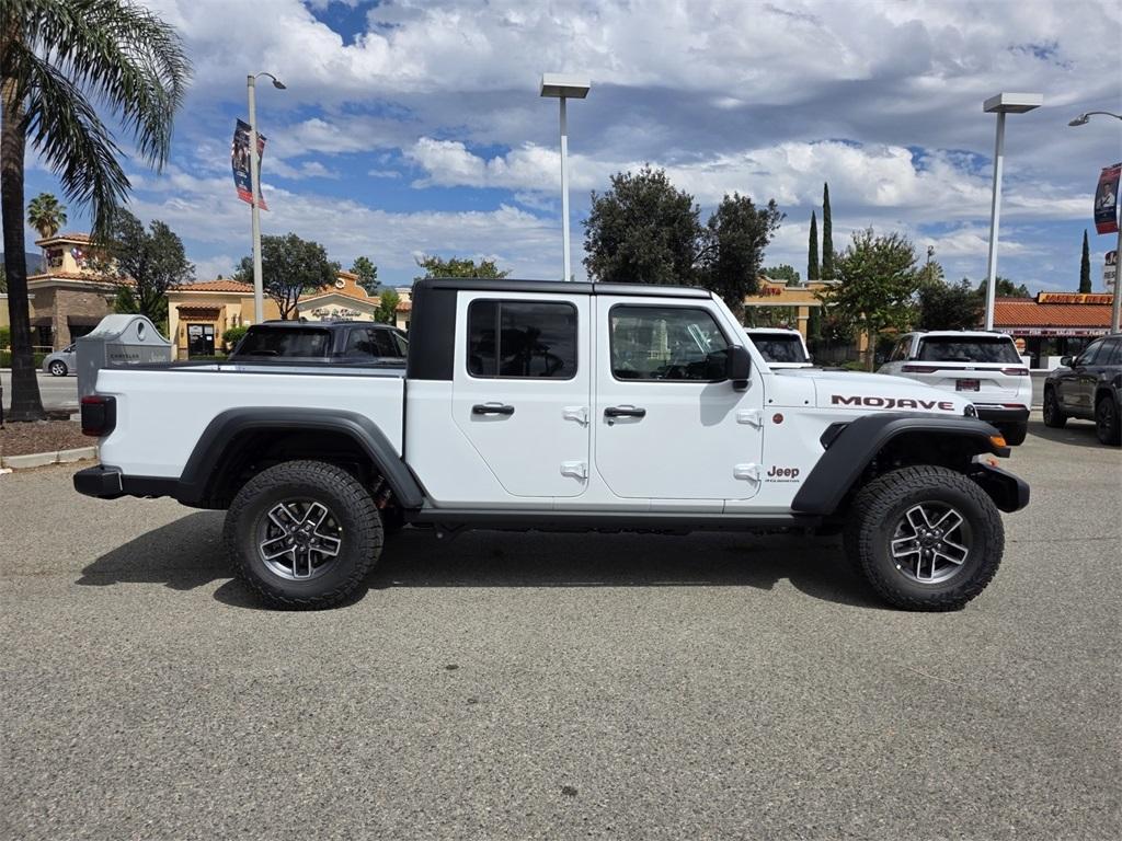 new 2025 Jeep Gladiator car, priced at $50,070