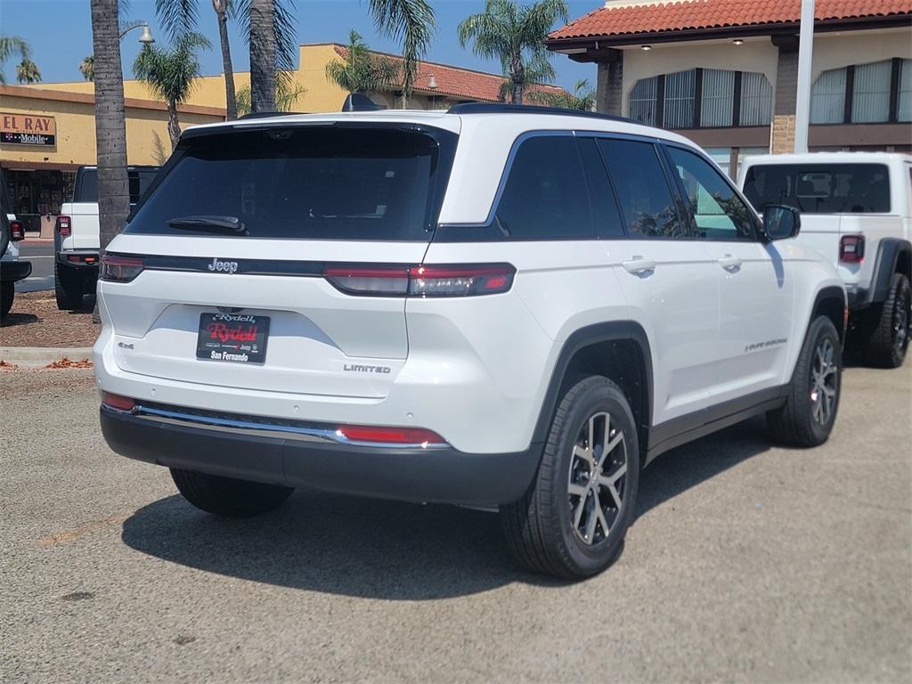 new 2025 Jeep Grand Cherokee car, priced at $45,770