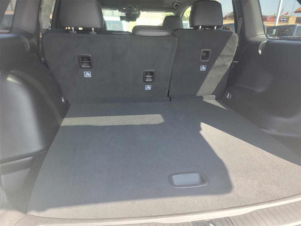 new 2025 Jeep Grand Cherokee car, priced at $45,770