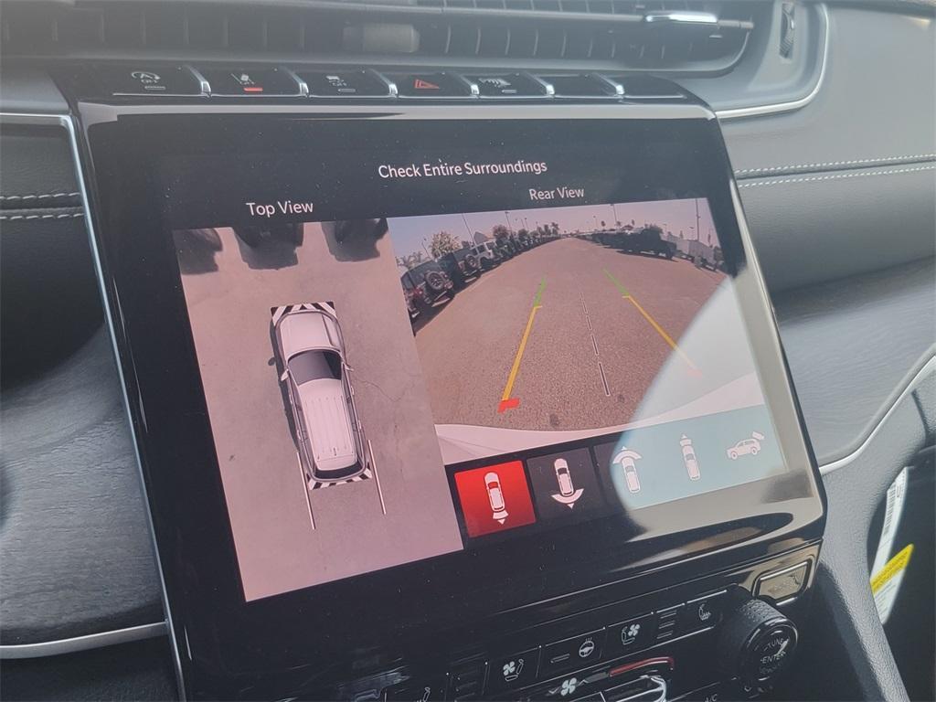 new 2025 Jeep Grand Cherokee car, priced at $45,770