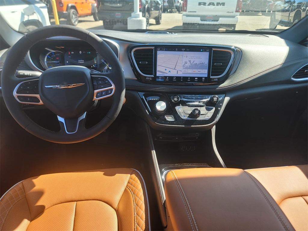 new 2025 Chrysler Pacifica Hybrid car, priced at $52,650