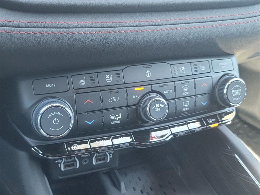 new 2025 Dodge Durango car, priced at $43,430