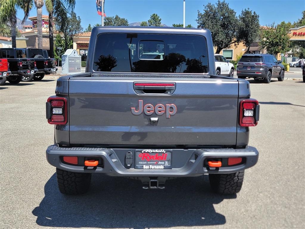 new 2025 Jeep Gladiator car, priced at $51,480