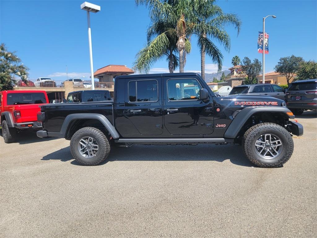 new 2025 Jeep Gladiator car, priced at $51,880