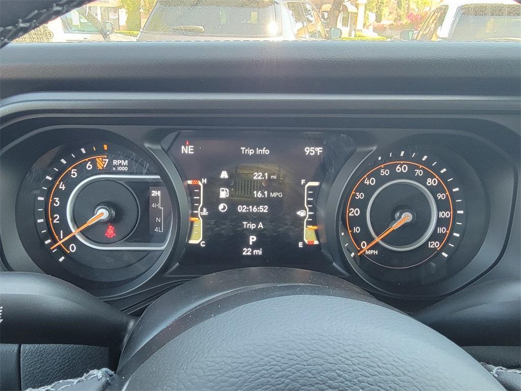 new 2025 Jeep Gladiator car, priced at $51,880