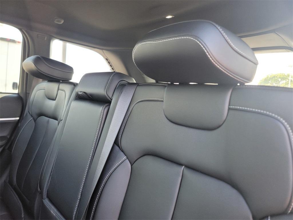 new 2025 Jeep Grand Cherokee car, priced at $41,545