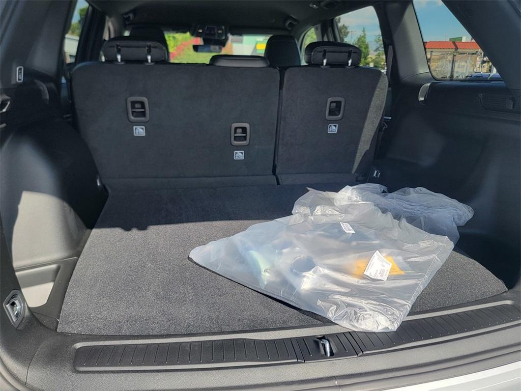 new 2025 Jeep Grand Cherokee car, priced at $41,545