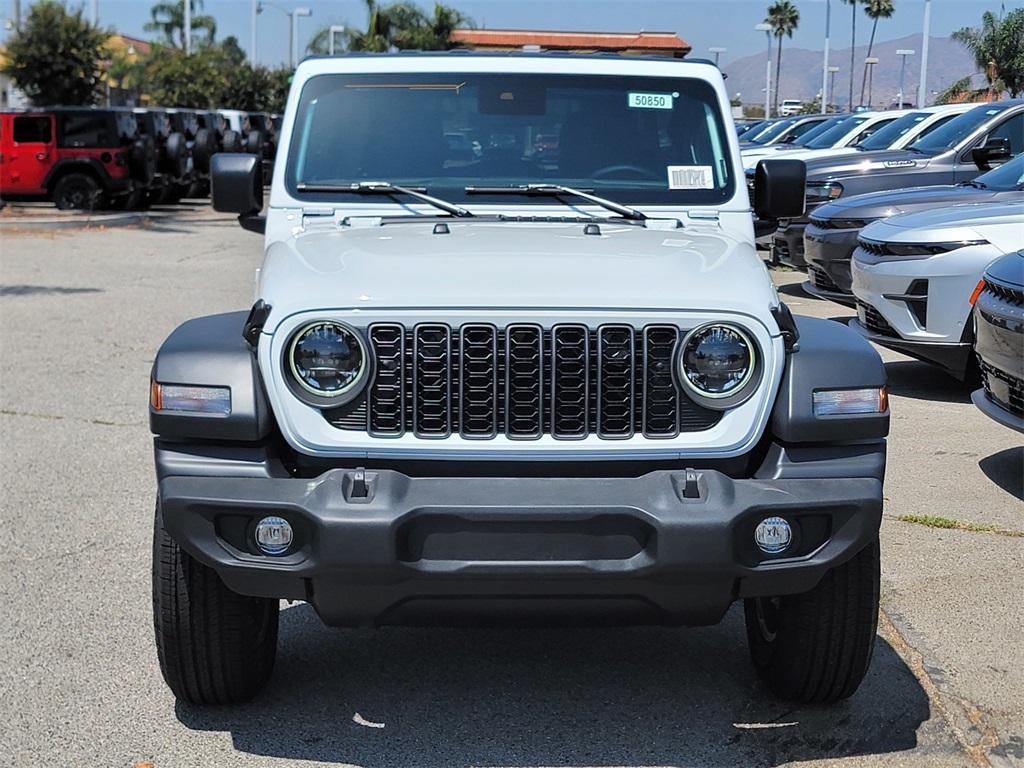 new 2025 Jeep Wrangler car, priced at $46,720