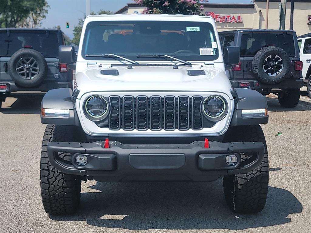 new 2025 Jeep Gladiator car, priced at $52,918