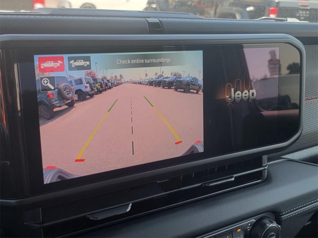 new 2025 Jeep Gladiator car, priced at $52,918
