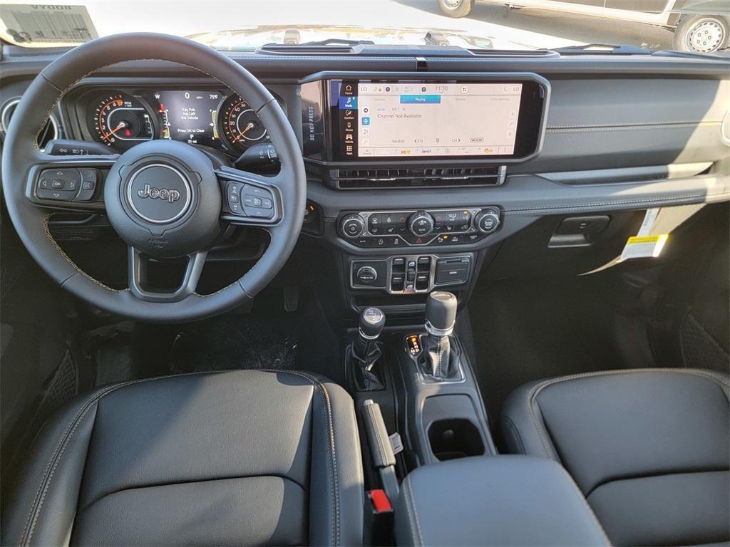 new 2025 Jeep Gladiator car, priced at $44,985