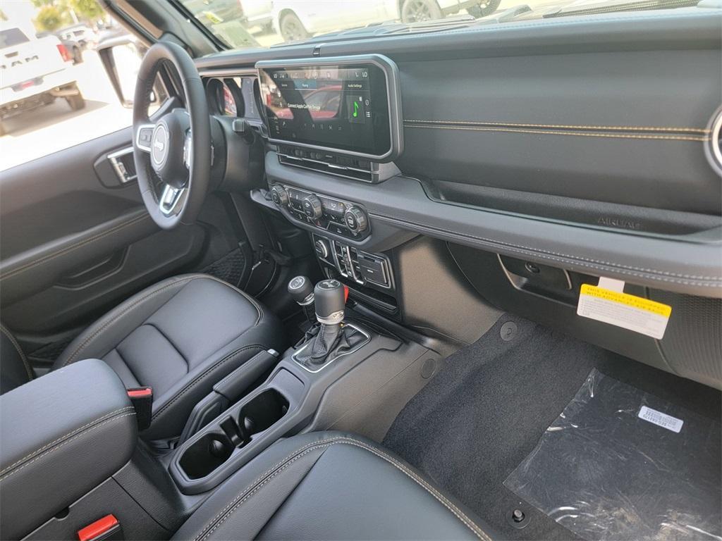 new 2025 Jeep Wrangler car, priced at $51,933