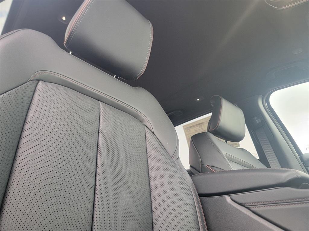 new 2025 Jeep Wagoneer S car, priced at $53,040