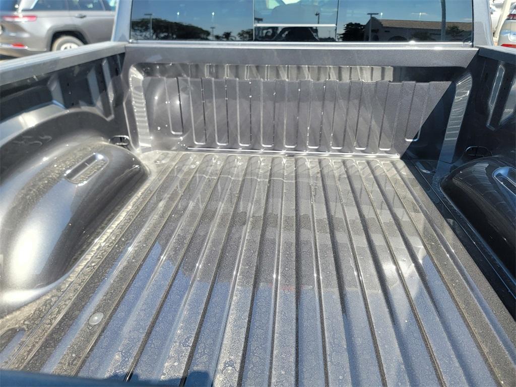 new 2025 Ram 1500 car, priced at $35,567