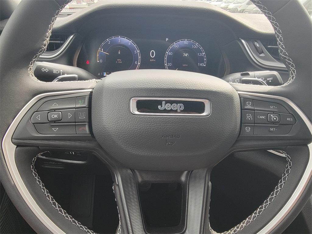 new 2025 Jeep Grand Cherokee car, priced at $34,030