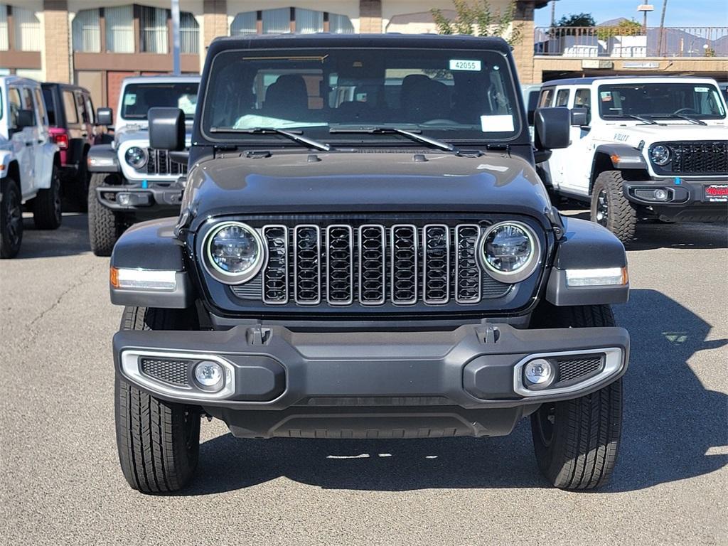 new 2024 Jeep Gladiator car, priced at $42,662