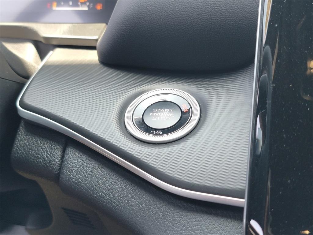 new 2025 Jeep Grand Cherokee car, priced at $38,805