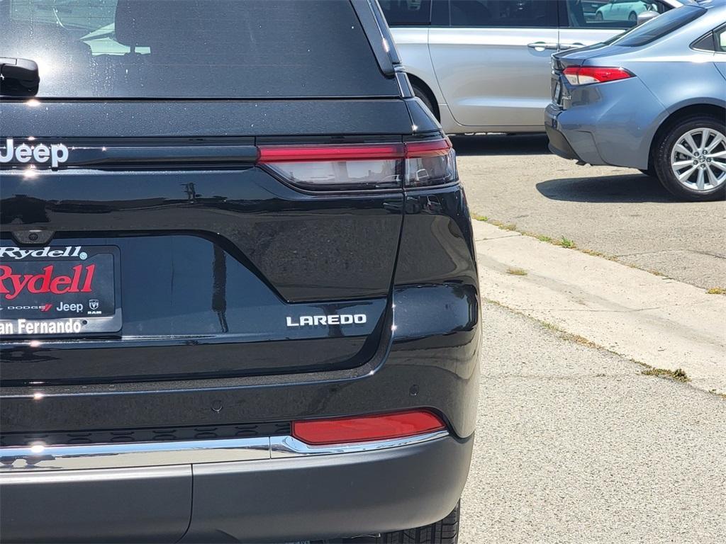 new 2025 Jeep Grand Cherokee car, priced at $38,805