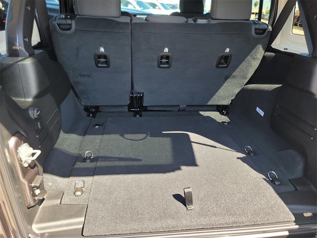 new 2025 Jeep Wrangler car, priced at $48,065