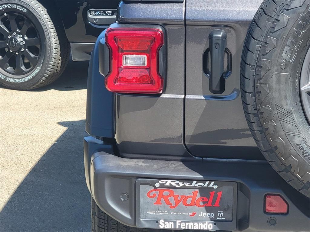 new 2025 Jeep Wrangler car, priced at $48,065
