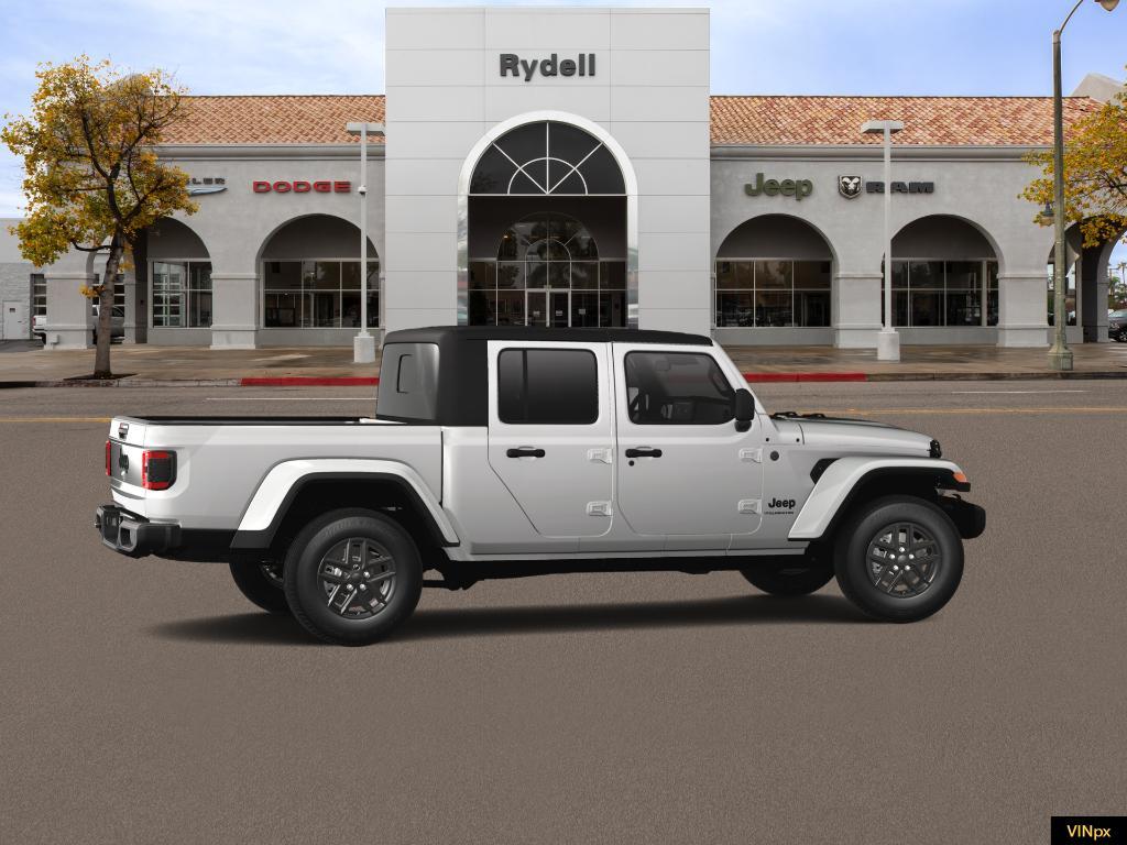 new 2024 Jeep Gladiator car, priced at $41,157