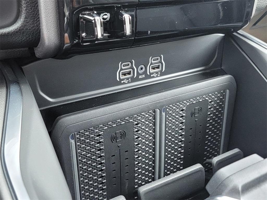 new 2025 Ram 2500 car, priced at $81,615