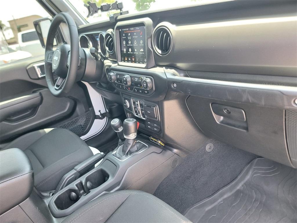 used 2023 Jeep Gladiator car, priced at $48,695
