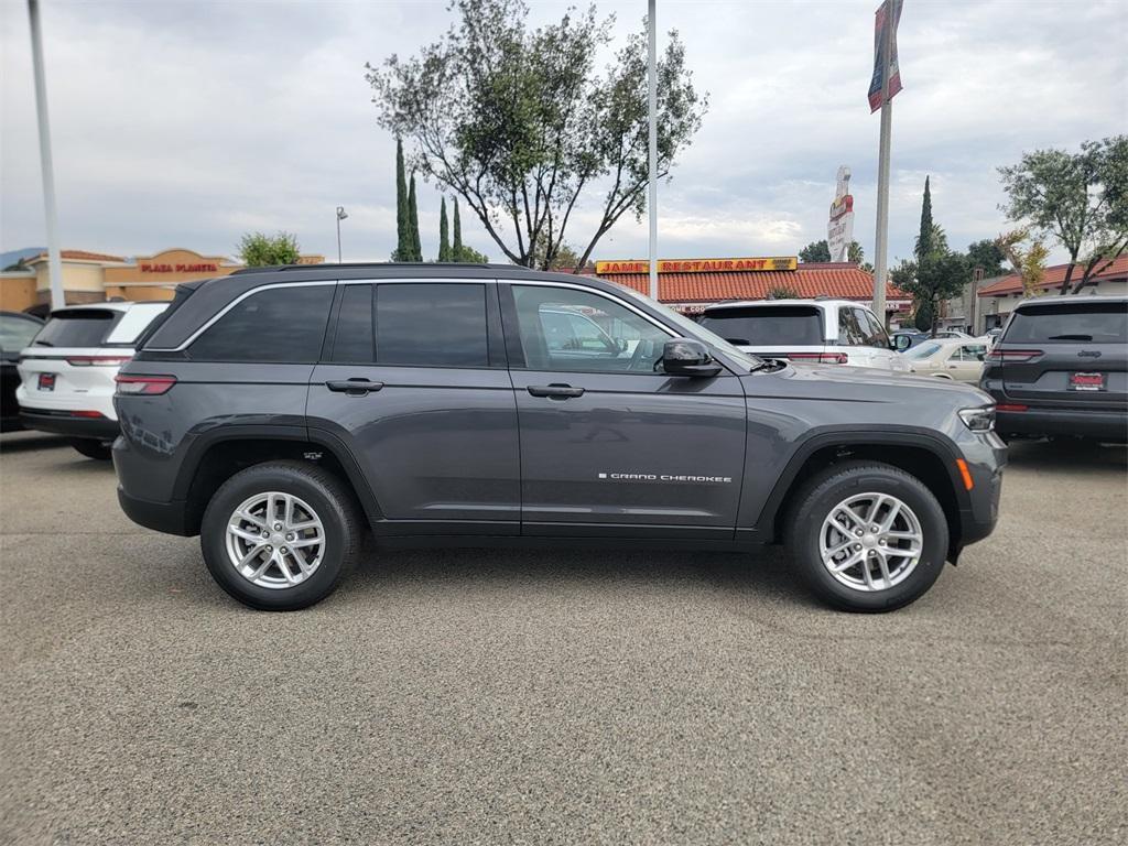 new 2025 Jeep Grand Cherokee car, priced at $34,625