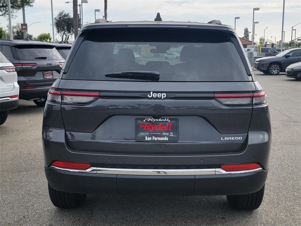 new 2025 Jeep Grand Cherokee car, priced at $34,625
