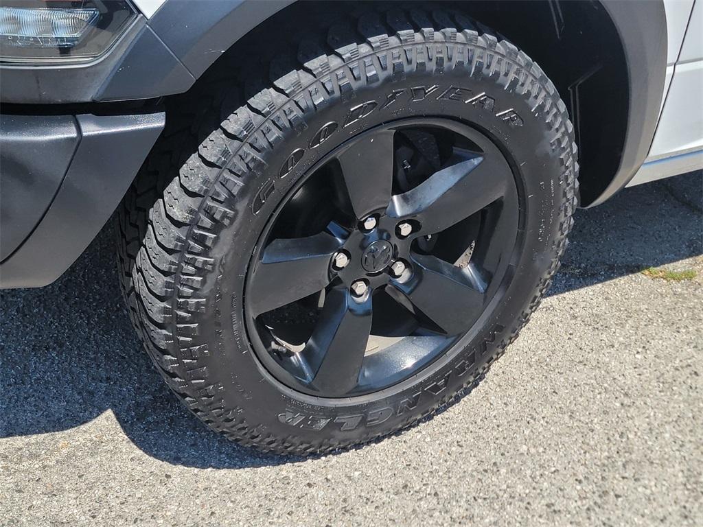 used 2020 Ram 1500 Classic car, priced at $18,393