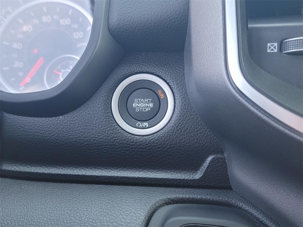 new 2025 Ram 1500 car, priced at $46,373