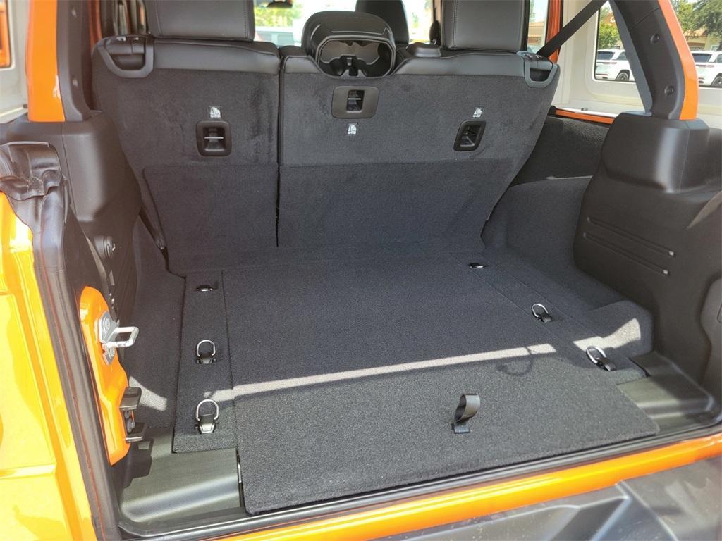 new 2025 Jeep Wrangler car, priced at $47,690