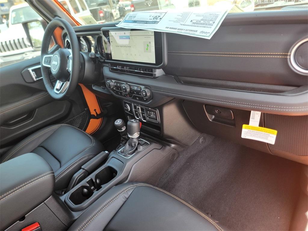 new 2025 Jeep Wrangler car, priced at $47,690
