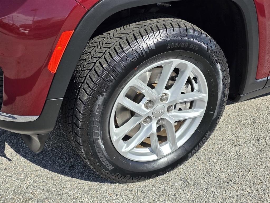 used 2021 Jeep Grand Cherokee L car, priced at $25,397