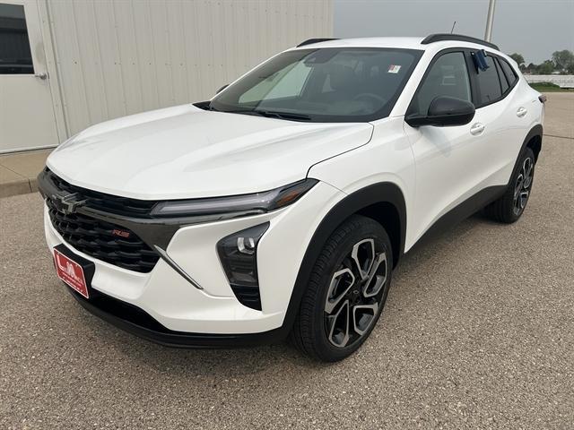 new 2025 Chevrolet Trax car, priced at $25,895