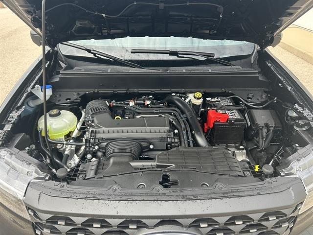 new 2025 Ford Maverick car