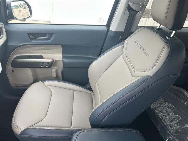 new 2025 Ford Maverick car