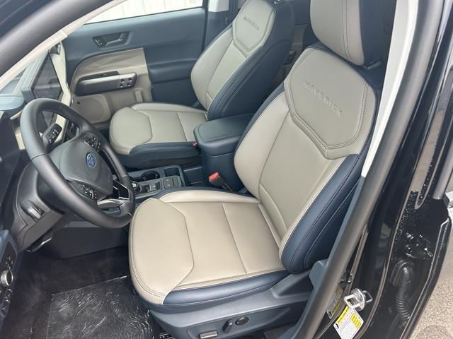 new 2025 Ford Maverick car