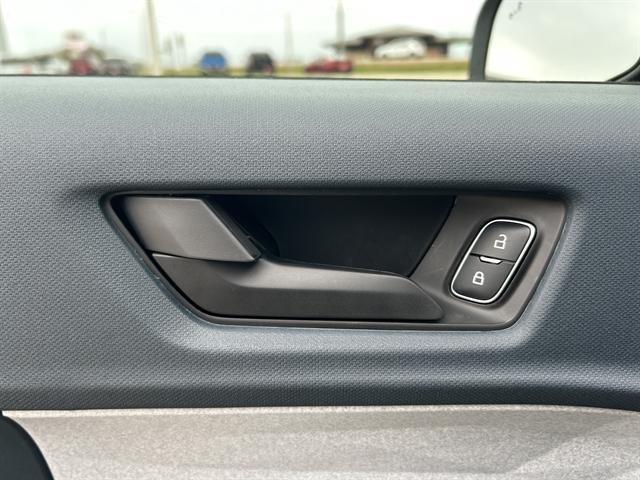 new 2025 Ford Maverick car