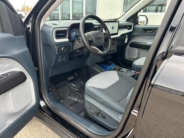 new 2025 Ford Maverick car