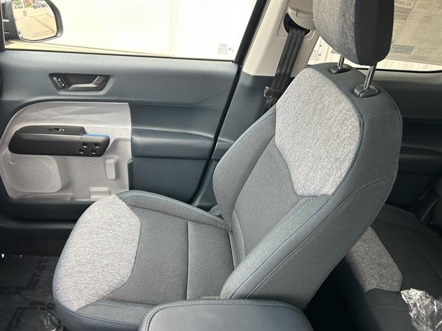 new 2025 Ford Maverick car