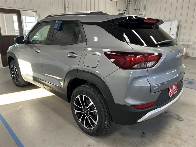 new 2025 Chevrolet TrailBlazer car, priced at $28,585