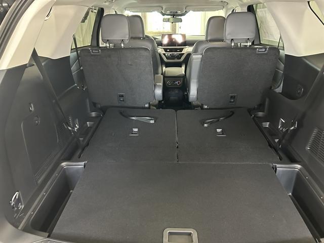 new 2025 Ford Explorer car, priced at $46,227