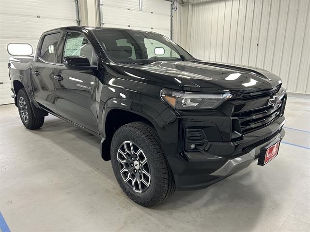 new 2024 Chevrolet Colorado car, priced at $45,410