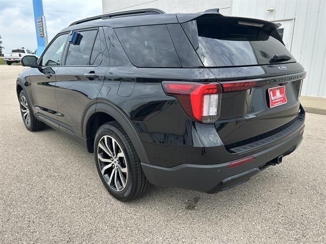 new 2025 Ford Explorer car, priced at $46,273