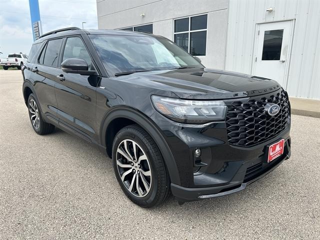 new 2025 Ford Explorer car, priced at $46,273