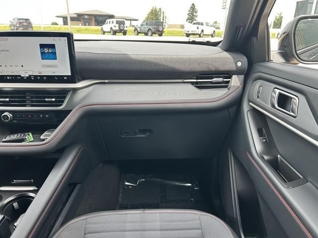 new 2025 Ford Explorer car, priced at $46,273