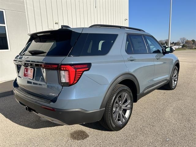 new 2025 Ford Explorer car, priced at $47,600