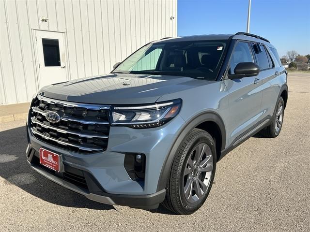 new 2025 Ford Explorer car, priced at $47,600