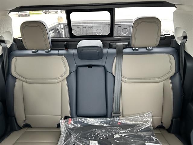 new 2025 Ford Maverick car